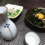 今日の晩酌 わかめの刺身と小松菜のお浸し