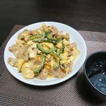 今夜はゴーヤチャンプルーを肴に晩酌