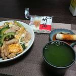 今夜の晩酌 ゴーヤーチャンプルーにちくわで晩酌